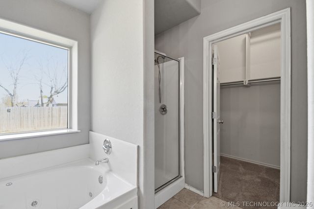 21195 E 39th Street S, Broken Arrow, OK 74014