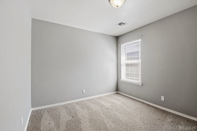 21195 E 39th Street S, Broken Arrow, OK 74014