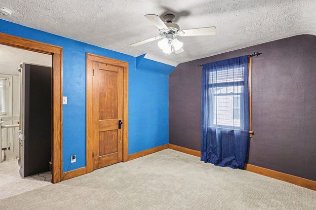 293 W 20th Street, Holland, MI 49423