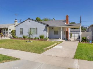 228 N Beachwood Drive, Burbank, CA 91506