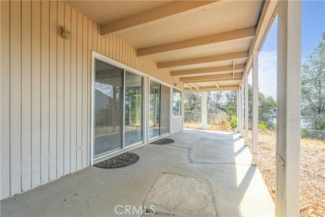 9085 Leila Dr, Glenhaven, CA 95443