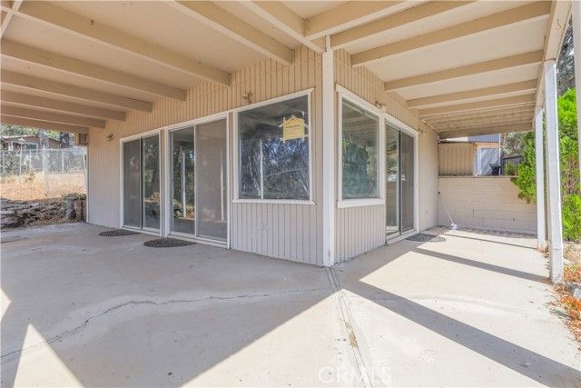 9085 Leila Dr, Glenhaven, CA 95443