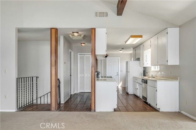 9085 Leila Dr, Glenhaven, CA 95443