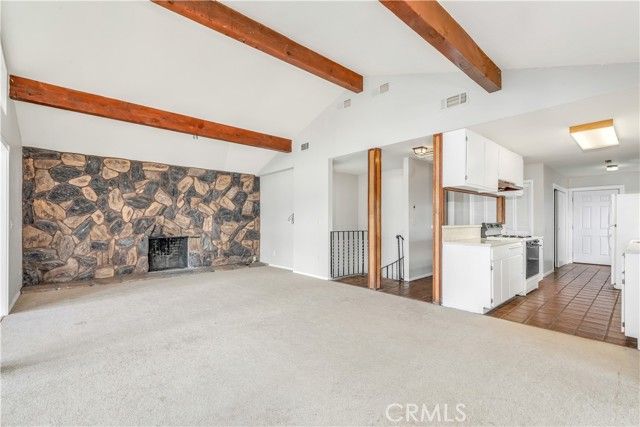 9085 Leila Dr, Glenhaven, CA 95443