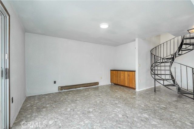 9085 Leila Dr, Glenhaven, CA 95443