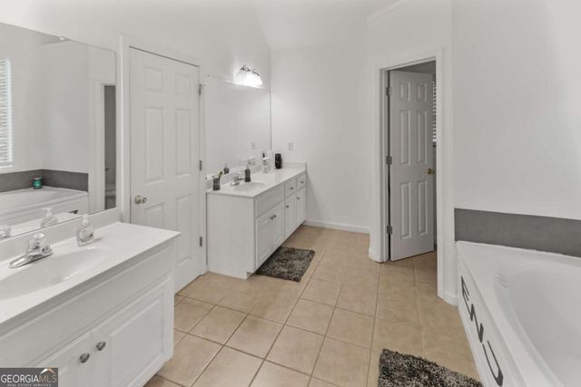 3898 Heritage Oaks Drive, Powder Springs, GA 30127