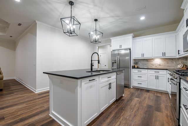 104 Georgetown Avenue, Enterprise, AL 36330