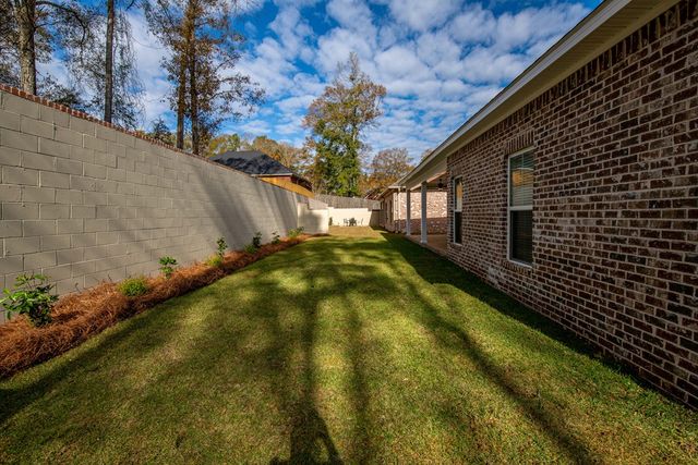 104 Georgetown Avenue, Enterprise, AL 36330