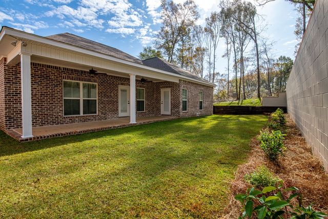 104 Georgetown Avenue, Enterprise, AL 36330