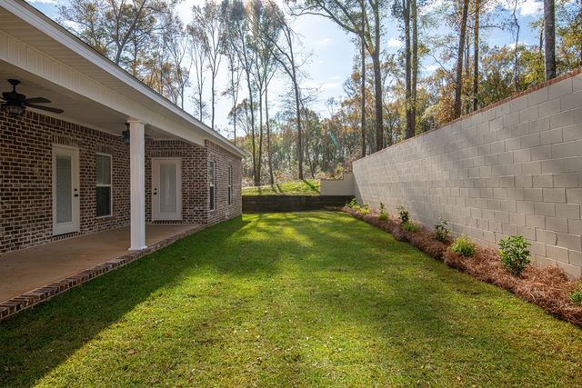 104 Georgetown Avenue, Enterprise, AL 36330