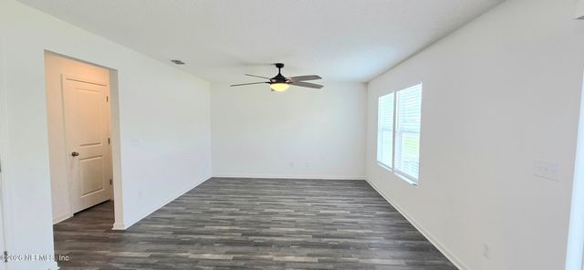 570 INDEPENDENCE Drive, Macclenny, FL 32063