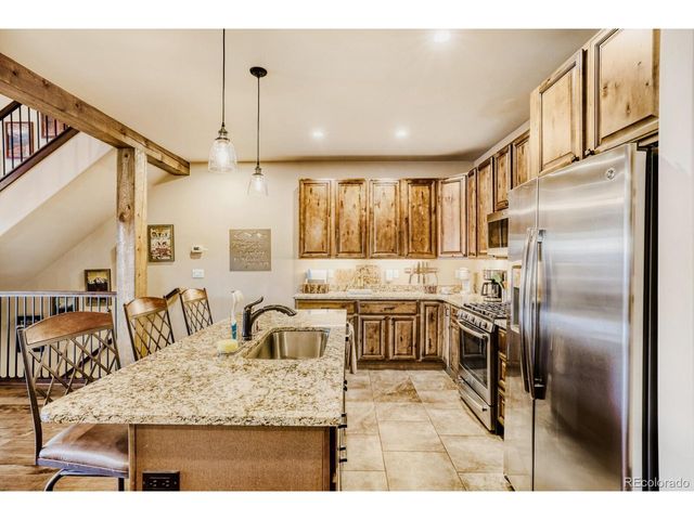 852 Independence Rd, Dillon, CO 80435