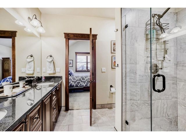 852 Independence Rd, Dillon, CO 80435