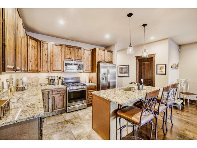 852 Independence Rd, Dillon, CO 80435