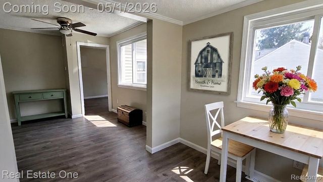 3148 Woodlawn Street, Commerce Charter Township, MI 48390