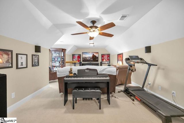 202 N Links Crossing, Ninety Six, SC 29666