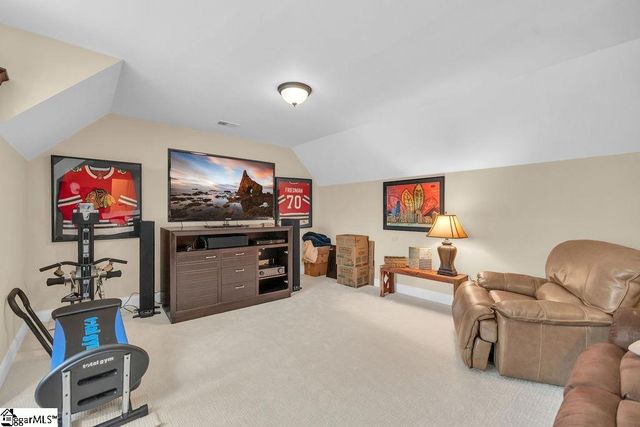 202 N Links Crossing, Ninety Six, SC 29666