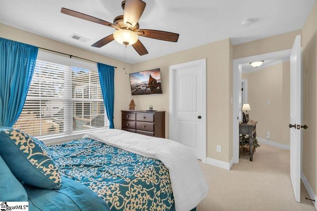 202 N Links Crossing, Ninety Six, SC 29666