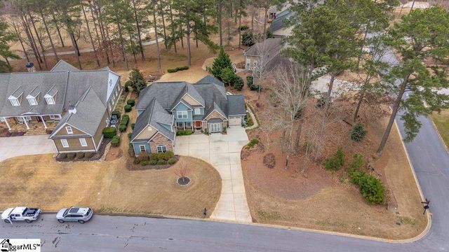 202 N Links Crossing, Ninety Six, SC 29666