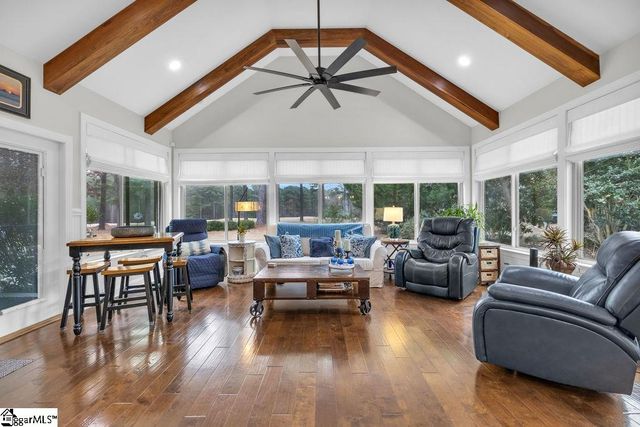 202 N Links Crossing, Ninety Six, SC 29666