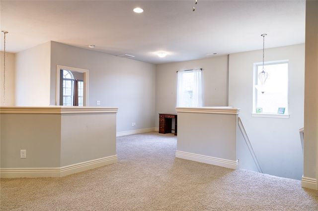 1540 Coopers Cove Cove, Fayetteville, AR 72701