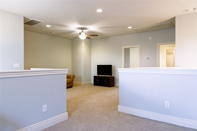 1540 Coopers Cove Cove, Fayetteville, AR 72701