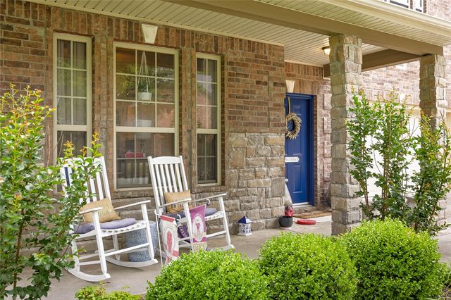1540 Coopers Cove Cove, Fayetteville, AR 72701