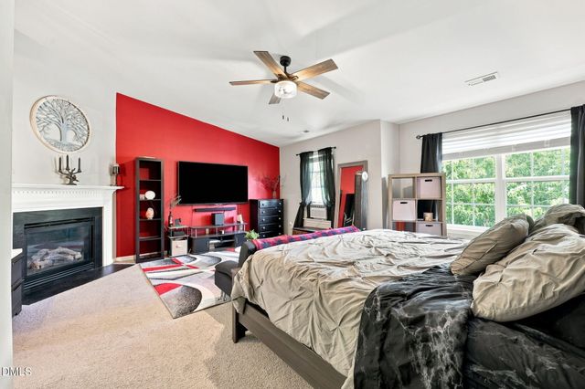 8640 Neuse Landing Lane 107, Raleigh, NC 27616