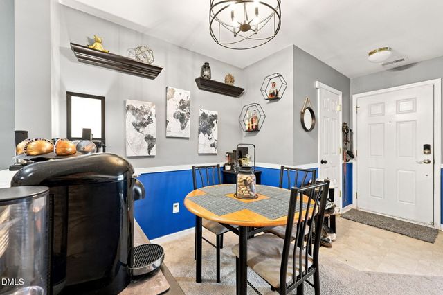 8640 Neuse Landing Lane 107, Raleigh, NC 27616