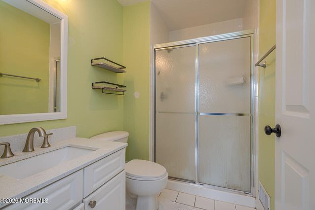 128 Heron Court, Manalapan, NJ 07726
