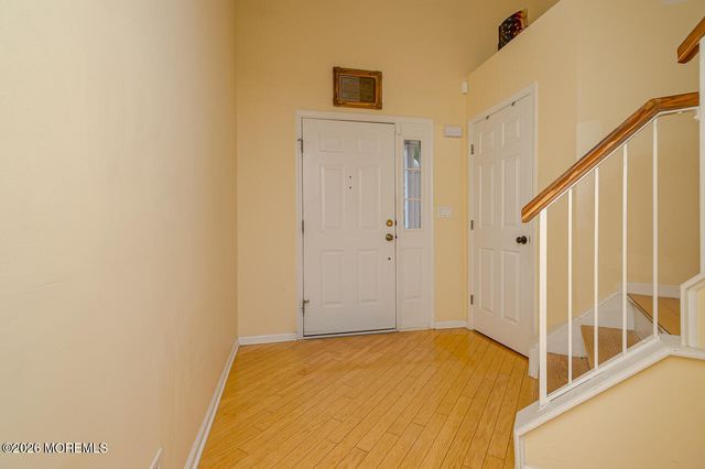 128 Heron Court, Manalapan, NJ 07726