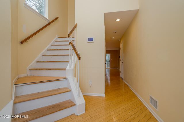 128 Heron Court, Manalapan, NJ 07726