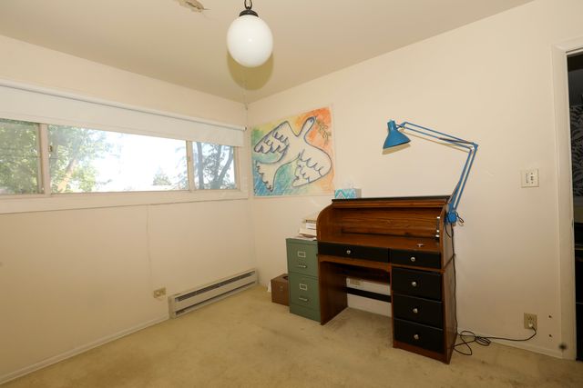 8029 W Lyons Street, Niles, IL 60714