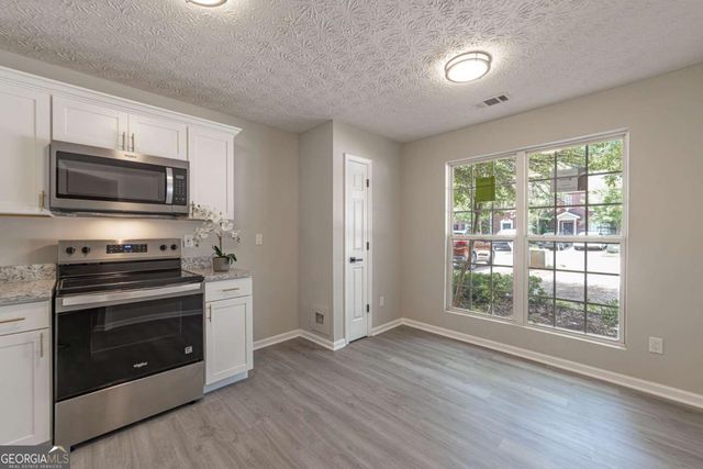 3017 Waldrop Circle, Decatur, GA 30034