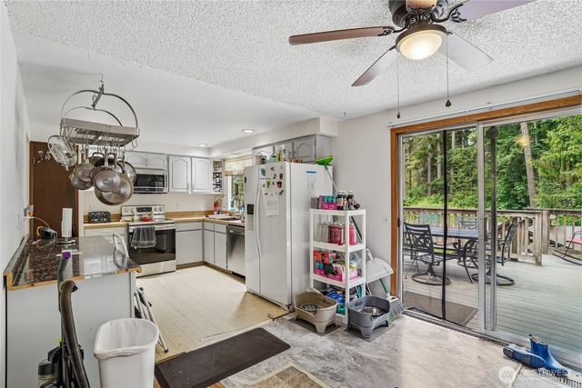 11122 27th Drive SE, Everett, WA 98208