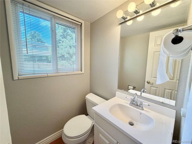 7685 E Napa Place, Denver, CO 80237