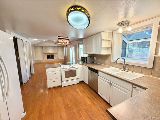 7685 E Napa Place, Denver, CO 80237