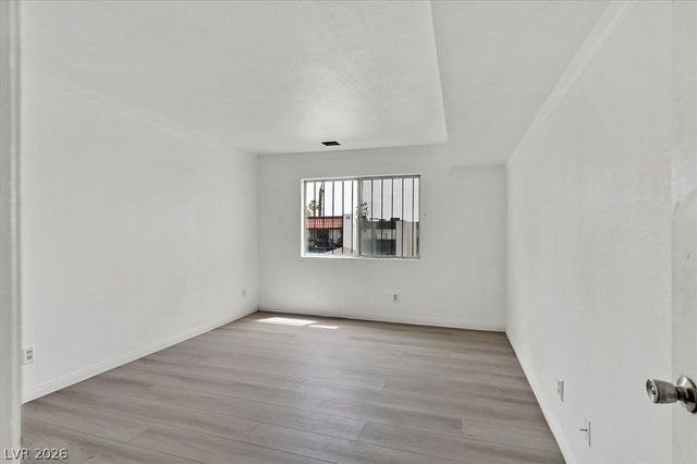 1405 Vegas Valley Drive 208, Las Vegas, NV 89169