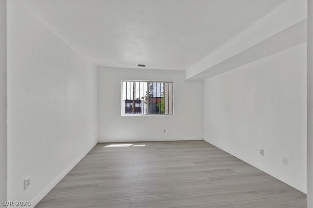 1405 Vegas Valley Drive 208, Las Vegas, NV 89169