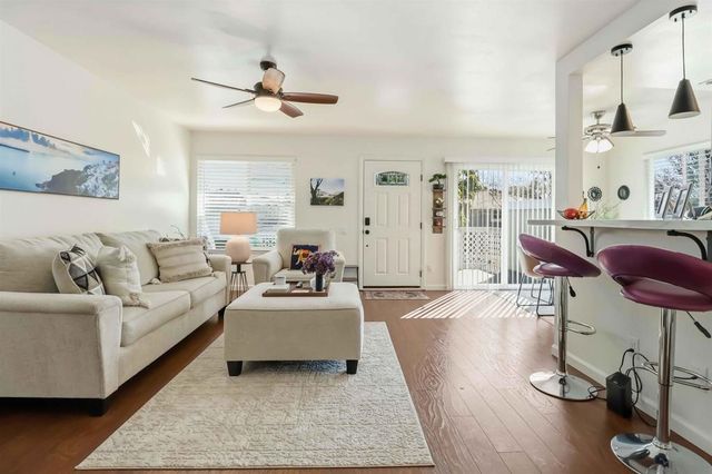 850 Cypress Point Way, Oceanside, CA 92058