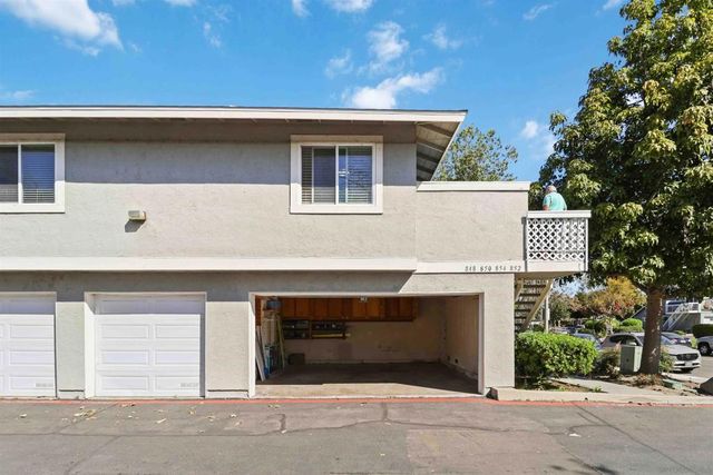 850 Cypress Point Way, Oceanside, CA 92058