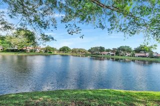 3143 Lake Shore Drive 3143, Deerfield Beach, FL 33442
