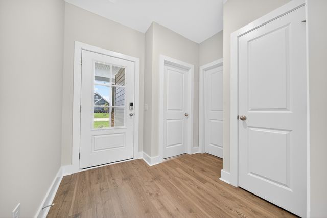 3915 Trinity Woods Rd, Columbia, TN 38401