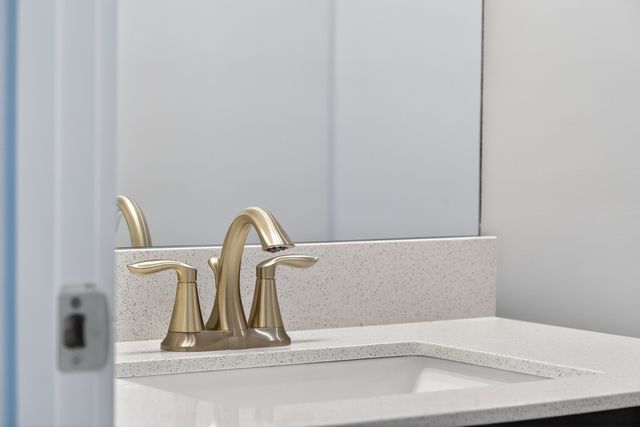 3915 Trinity Woods Rd, Columbia, TN 38401