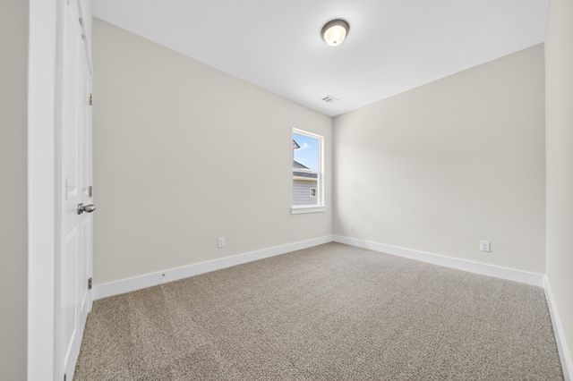 3915 Trinity Woods Rd, Columbia, TN 38401