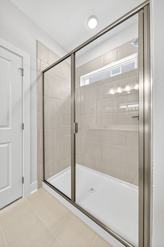 3915 Trinity Woods Rd, Columbia, TN 38401