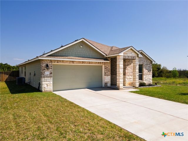 2415 Creekside Hills Boulevard, Copperas Cove, TX 76522
