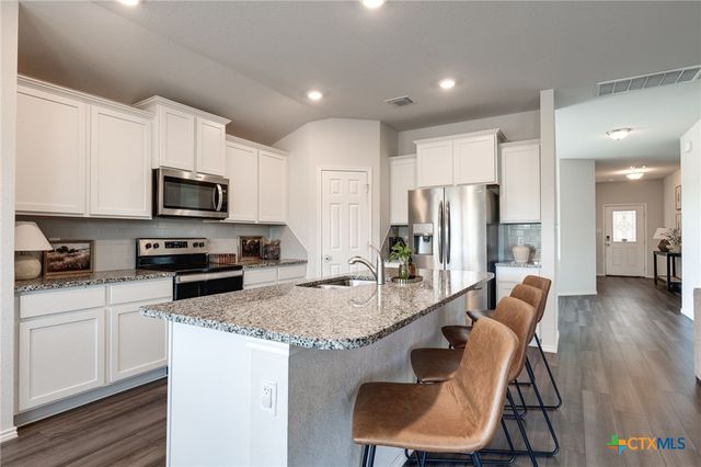 2415 Creekside Hills Boulevard, Copperas Cove, TX 76522