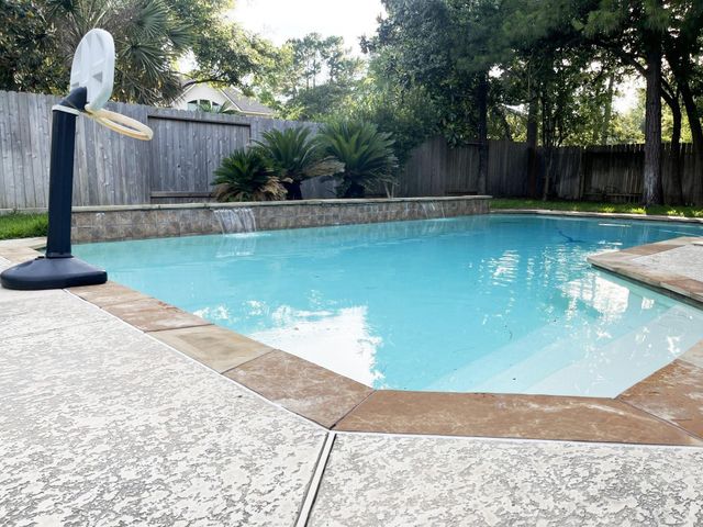 122 Bryce Branch Circle, The Woodlands, TX 77382