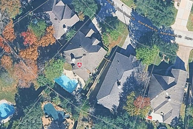 122 Bryce Branch Circle, The Woodlands, TX 77382